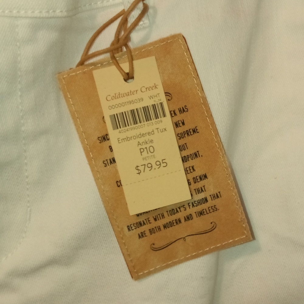 Coldwater Creek Natural Fit Jeans - Picture 2 of 5
